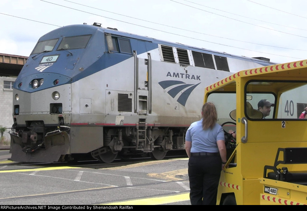 Amtrak 40